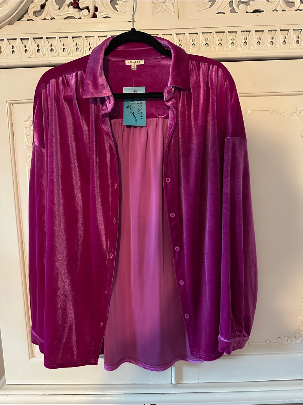 JODIFL Vibrant Magenta Velvet Blouse